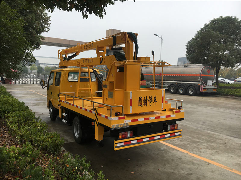 慶鈴五十鈴14米高空作業(yè)車(chē)