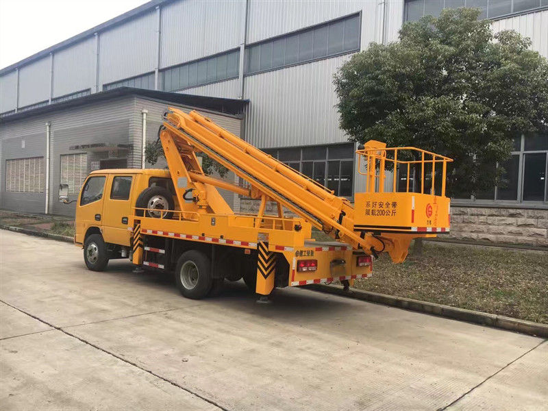 東風(fēng)多利卡16米直臂高空作業(yè)車