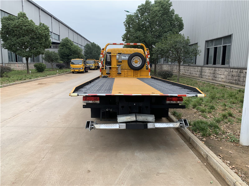 東風(fēng)凱普特3噸清障車
