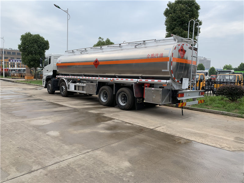 東風(fēng)天龍鋁合金油罐車(chē)（25噸）