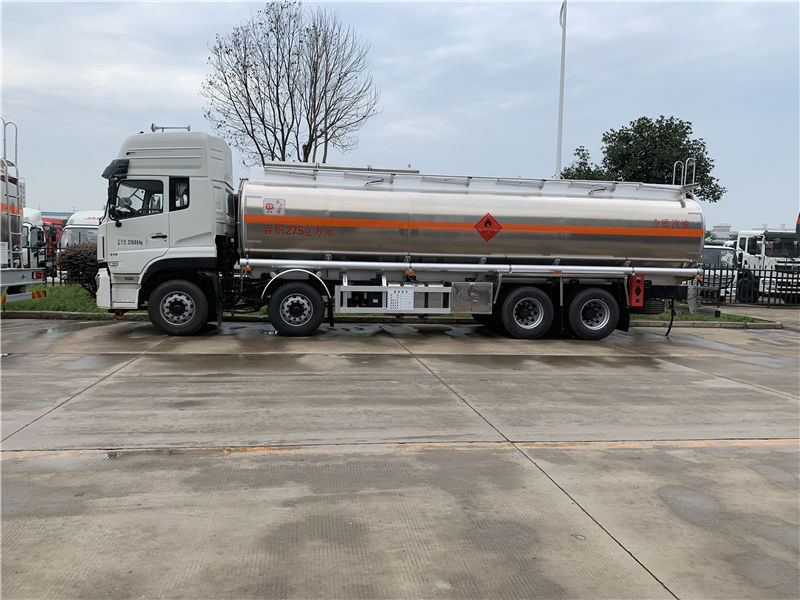 東風(fēng)天龍鋁合金油罐車(chē)（25噸）