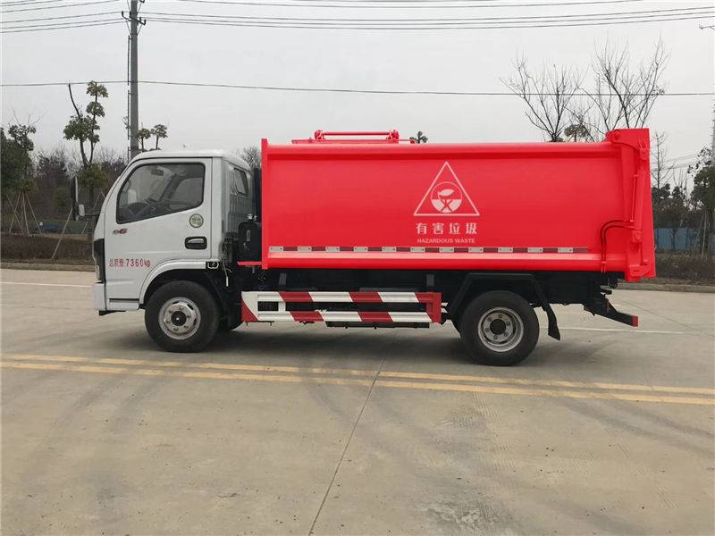 東風掛桶垃圾車（4-5方國六）