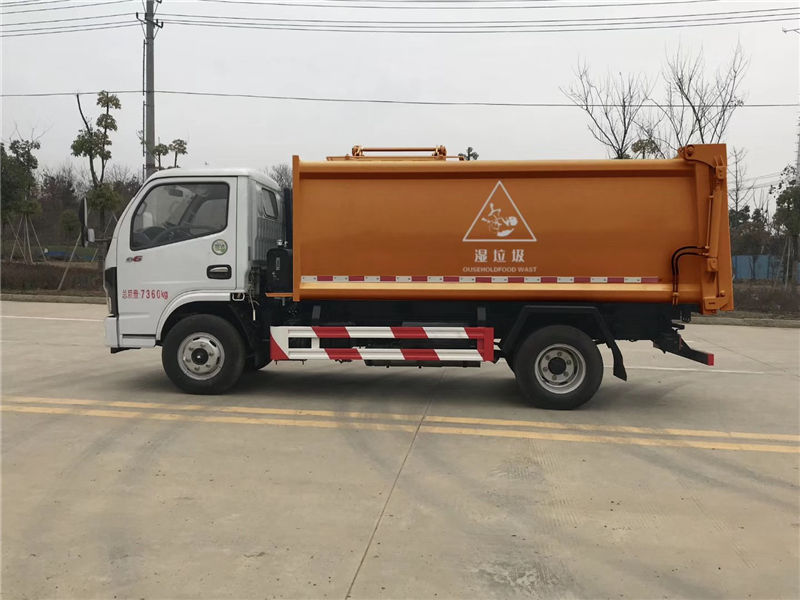 東風掛桶垃圾車（4-5方國六）