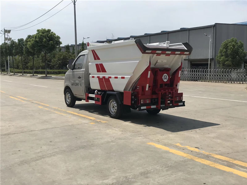 長(zhǎng)安后掛桶垃圾車(chē)（2-3噸）