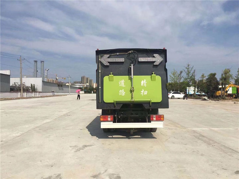 福田掃路車（2噸藍(lán)牌）