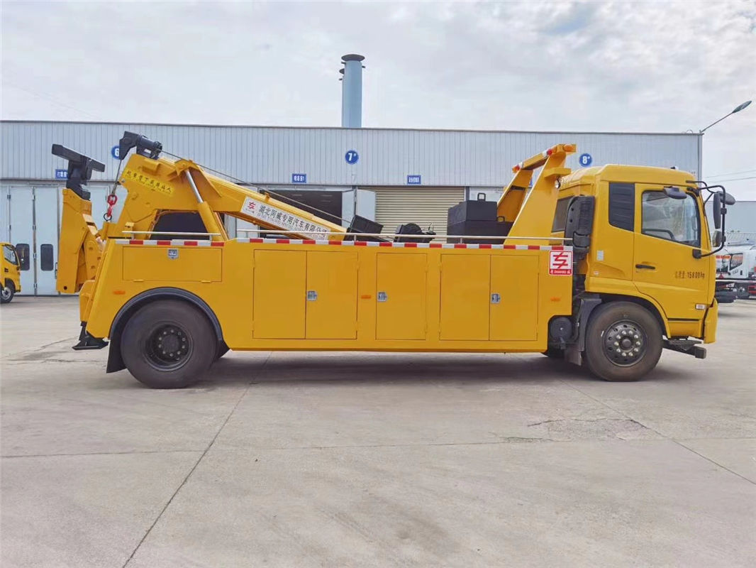 東風(fēng)天錦13噸清障車（國(guó)六）